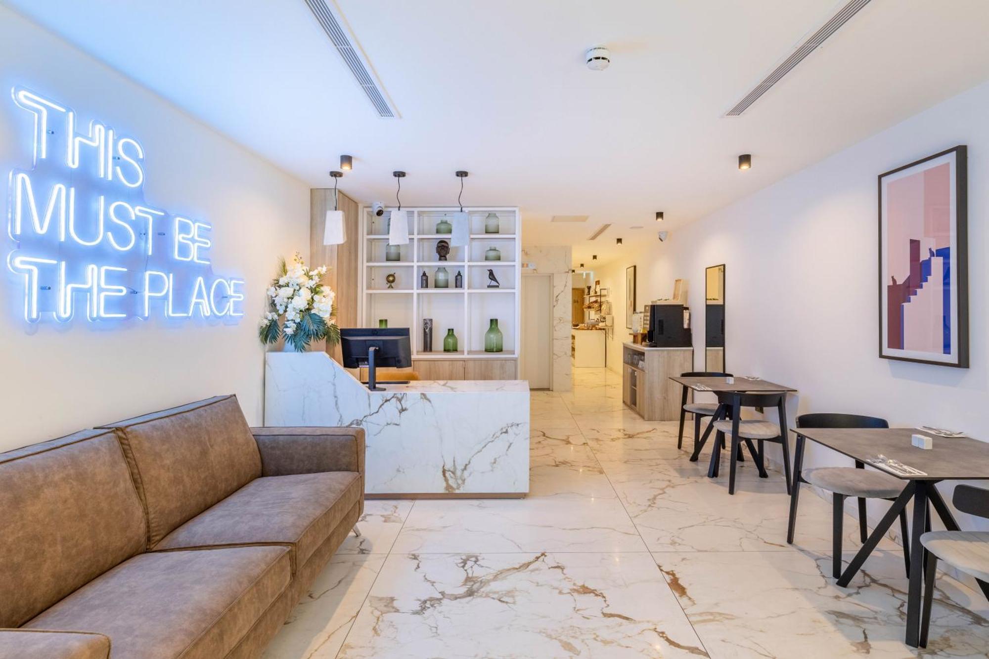 Hotel Levante St Julian'S, Affiliated By Melia Сент Джулианс Экстерьер фото